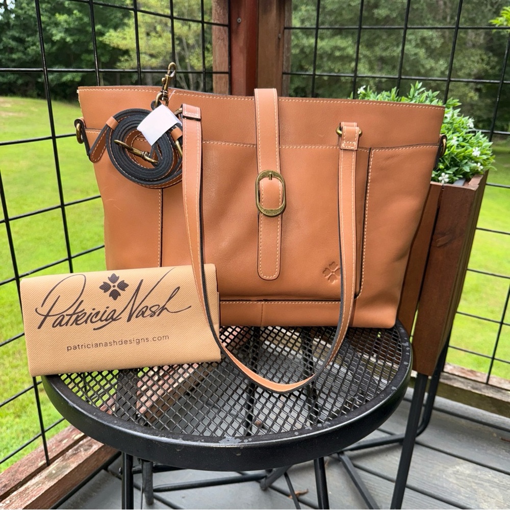 Patricia Nash Alanya Tote Waxed Leather Hazelnut
